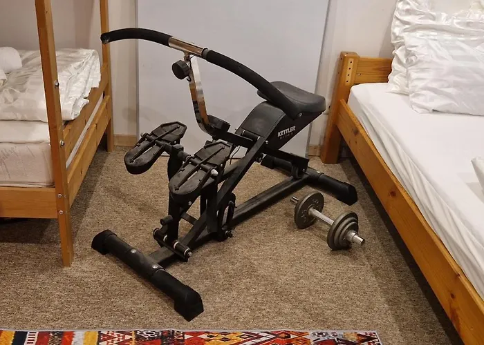 Kreuzberg Zentral - 7 Betten Bis 11 Personen - Genial Fuer Grosse Gruppen