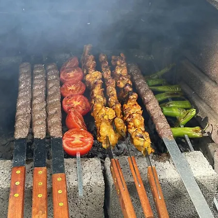 Kreuzberg Zentral - 7 Betten Bis 11 Personen - Genial Fuer Grosse Gruppen Διαμέρισμα *