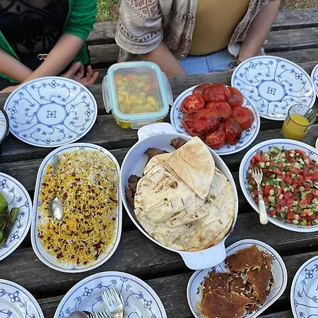 Kreuzberg Zentral - 7 Betten Bis 11 Personen - Genial Fuer Grosse Gruppen * Βερολίνο